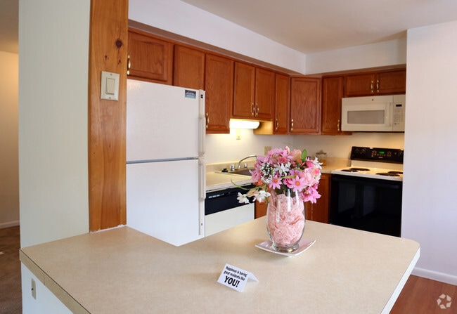 The Village of Pickering Run Apartments