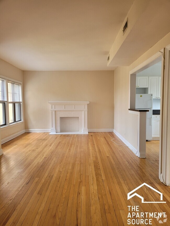 Building Photo - 925 Forest Ave Unit 1E Rental