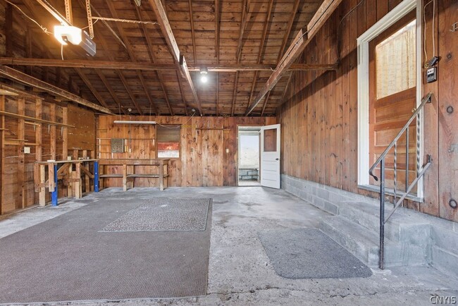 Photo - 7310 Oswego Rd