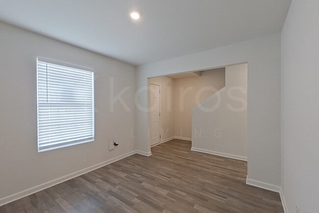 Photo - 195 Price Ml Trl