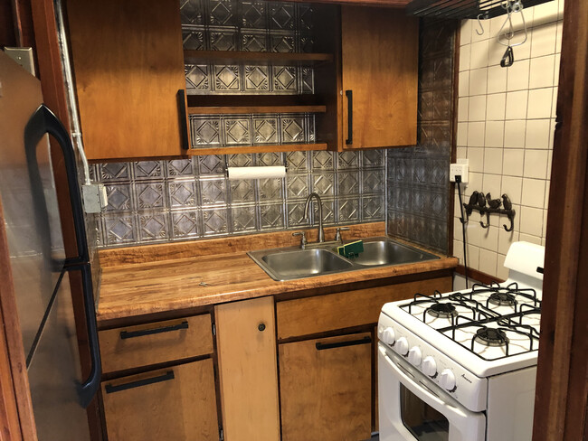 Photo - 1933 Pinehurst Rd Apartamentos