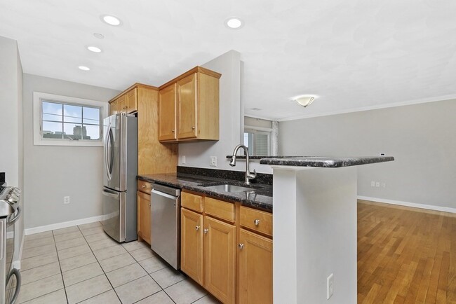 Photo - 260 Main St Unit 304