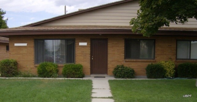 Photo - 1906 W 3395 S