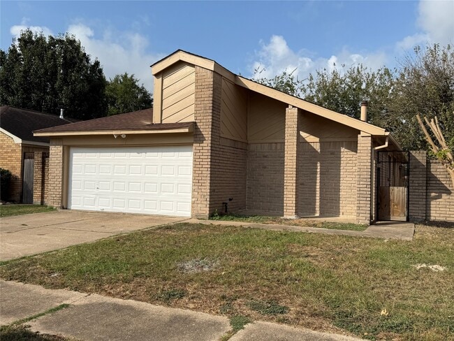 Photo - 10727 Staghill Dr