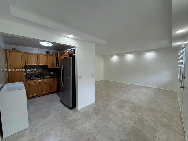 Photo - 251 SW 132nd Way Unit 306H