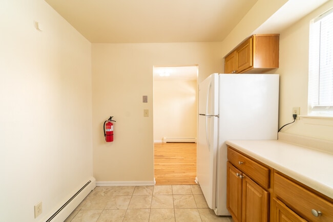 Middlesex Village Apartments