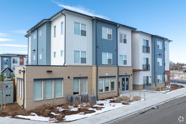 Photo - Crisman II Apartments