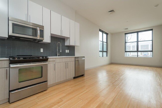 Photo - 320 D St Unit 157