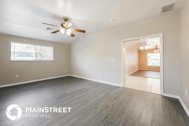 Photo - 12613 Sixth St