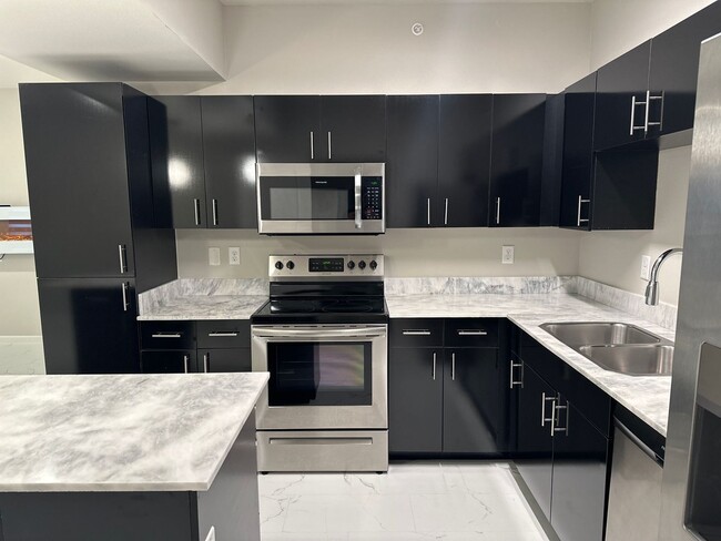 Photo - Hampton Astoria