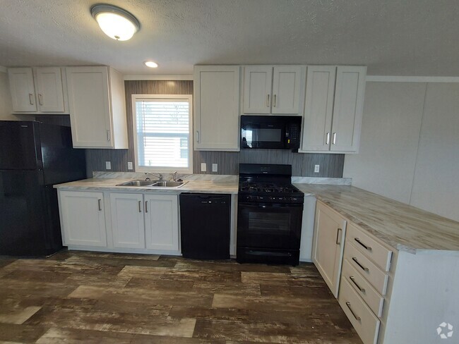 Building Photo - 25 Anchor Rd Rental