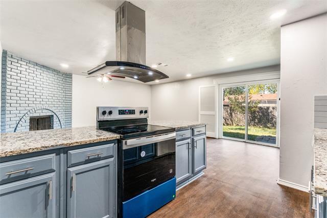 Photo - 811 Sunny Slope Dr