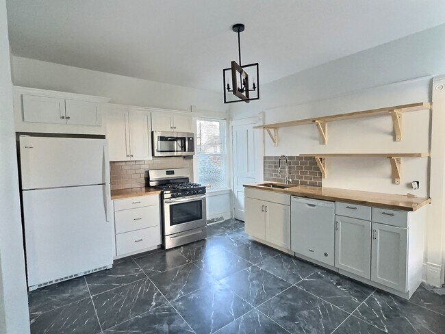 Photo - 712 45th St Unit House