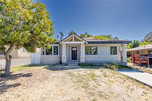 Photo - 2051 McPherson Ave
