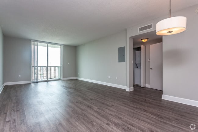 Living Area - The Skylar