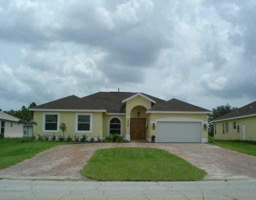 Building Photo - 2449 SW Savage Blvd