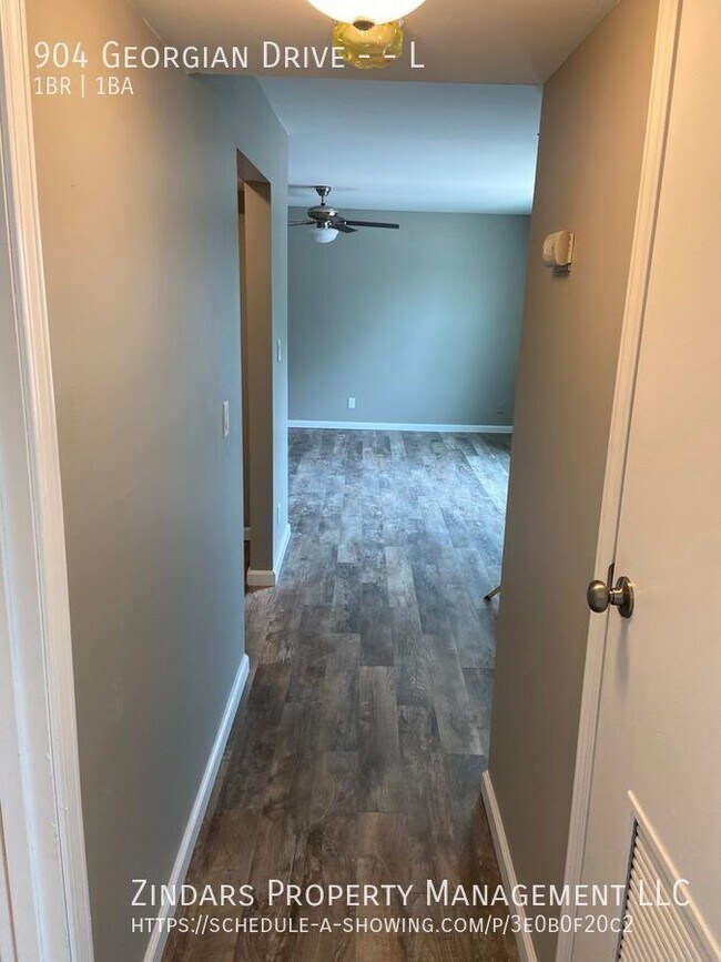 Photo - 904 Georgian Dr Unidad L