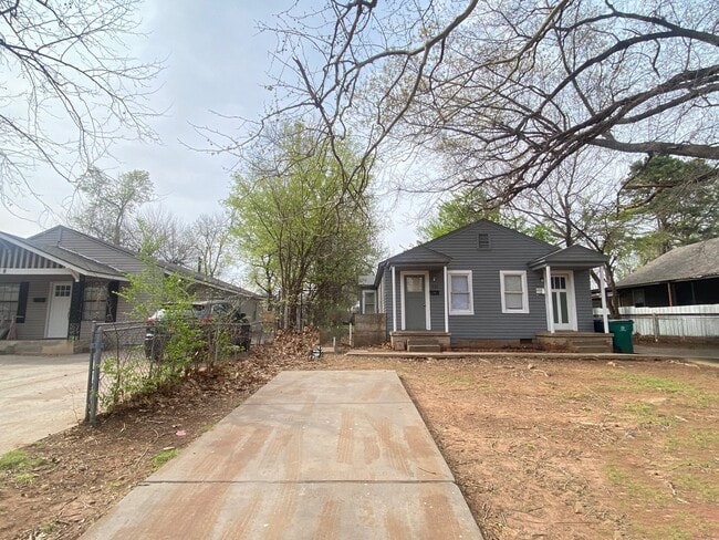 Photo - 114 SE 40th St