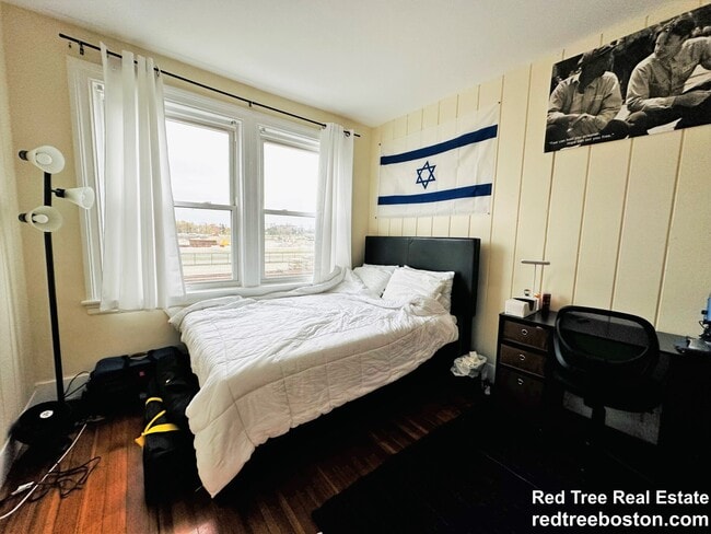 Photo - 20 Wadsworth St Unit 1