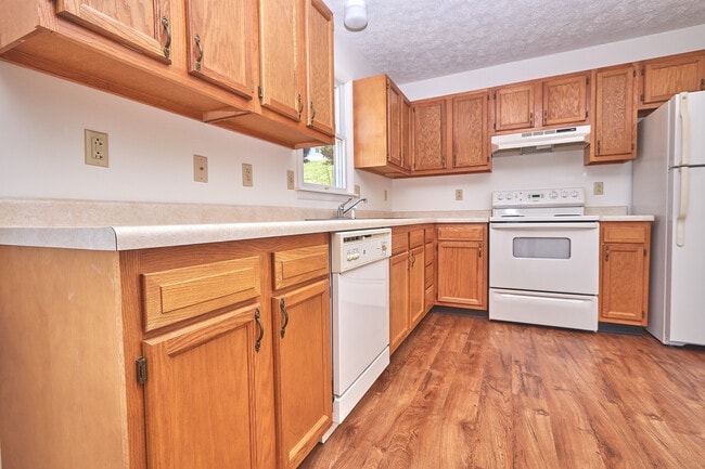 Photo - Sterling Hills Apartments