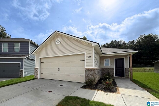 Building Photo - 132 Challenger Wy