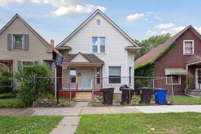 Building Photo - 4 Bedroom 2 Bath $1,500 Rental