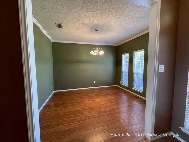 Photo - 8211 Quincy Ave