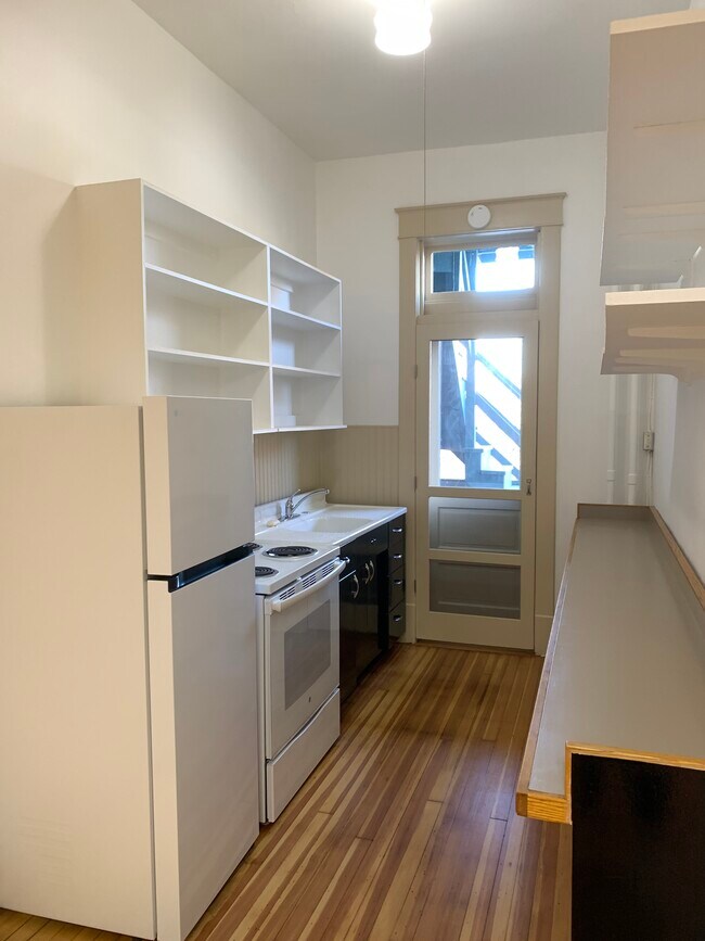 Photo - 292 Lark St Unidad 2