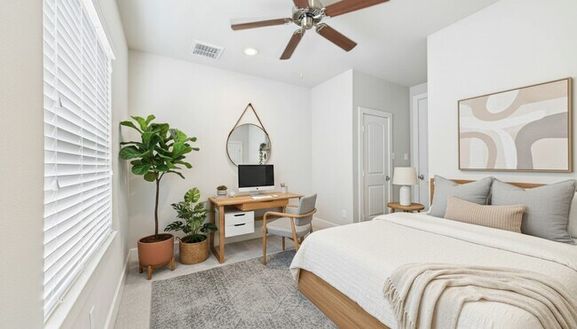 Photo - 2724 Rutland St