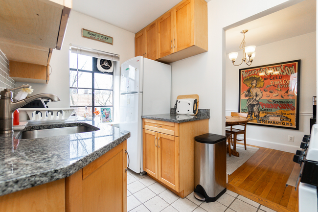 Photo - 40 Stetson St Apartments Unit 6
