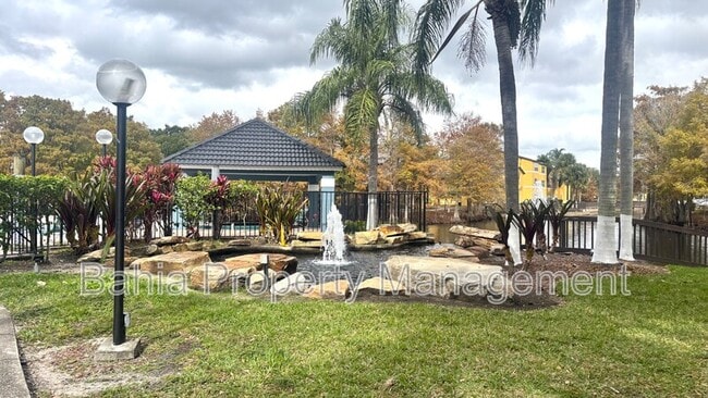 Photo - 4528 Commander Dr Unit Apt 2031