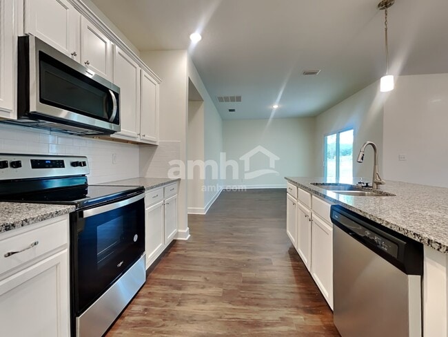 Photo - 1028 Tan Tara Trl