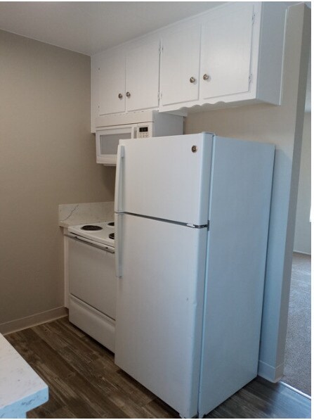 Kitchen Area - Hilltop Villas