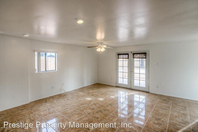 Photo - 4 br, 2 bath House - 4656 E 14th St