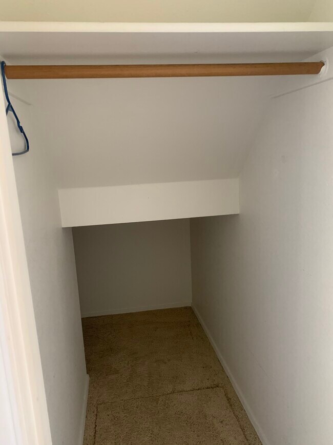 Photo - 2576 S Falling Brook Ln