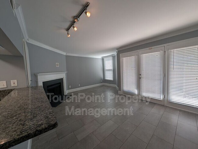 306 S Cedar St Unit 6