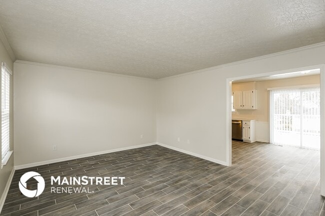 Photo - 518 Rhodes Cir