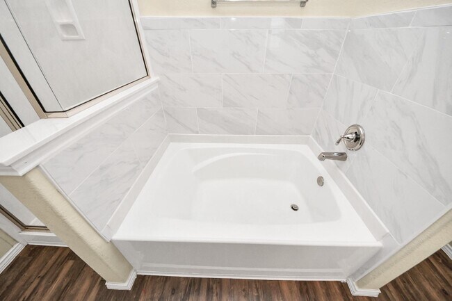 Photo - 25827 Kinship Ct