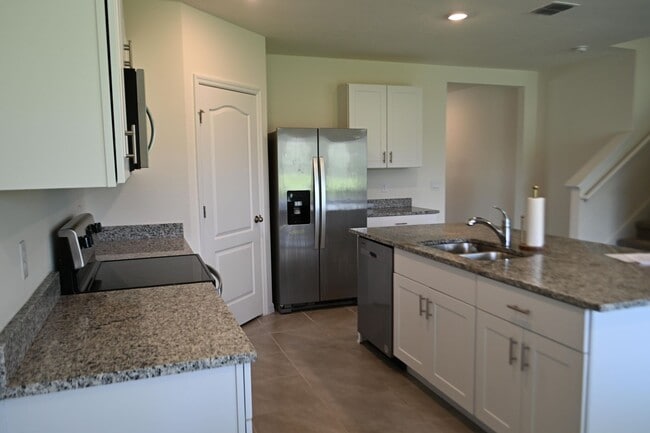 Photo - 1341 Middle Lk Dr