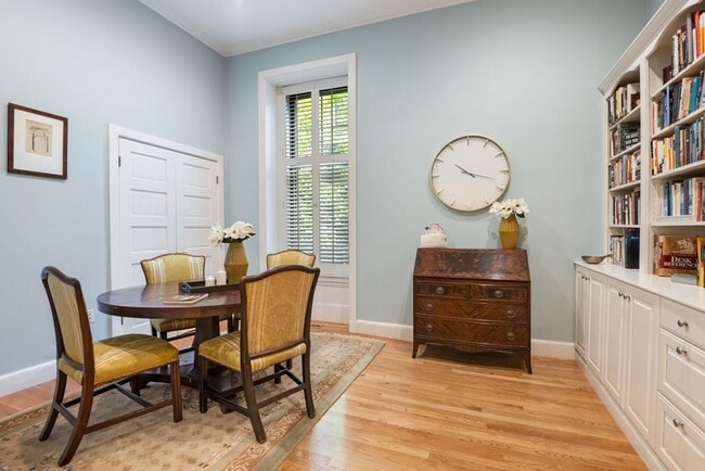 Photo - 5 Monument Sq Unit 1&2