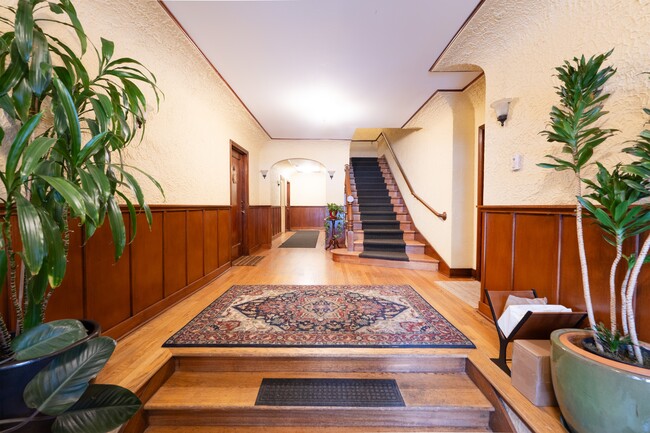 2203 Yale Ave. E.