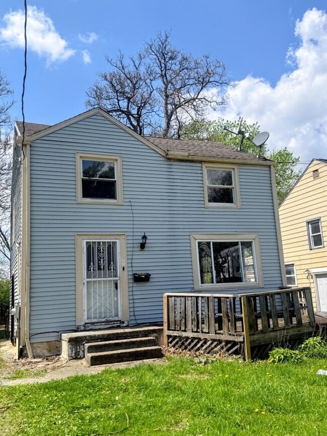 Building Photo - 3 bedroom 1 bath single family home for rent - Akron OH