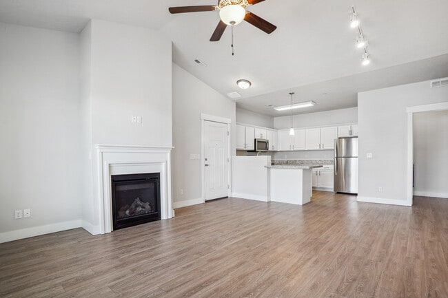 2 bedroom 2 bath living area with vaulted ceilings