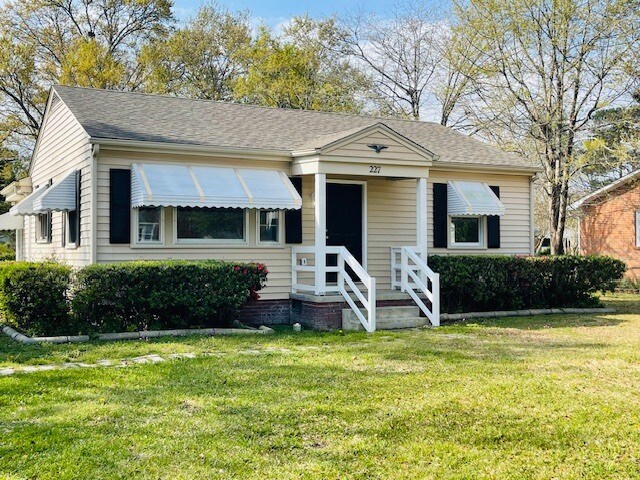 Photo - 227 Kenneth Blvd