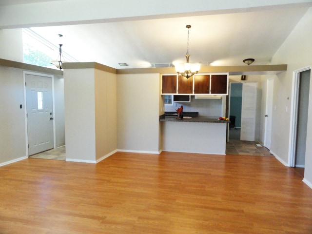 5000 Horizon Dr