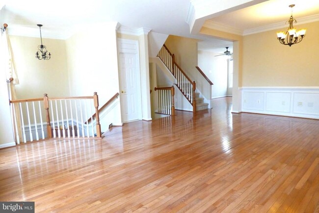 Photo - 44286 Acushnet Terrace
