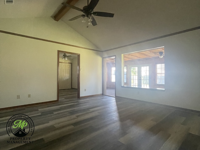 Photo - Great Cabot home!