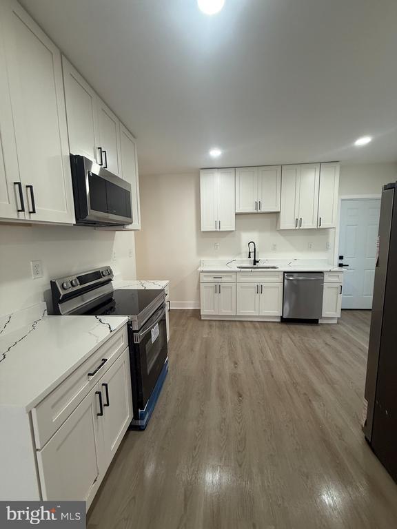 Photo - 808 Winston Ave