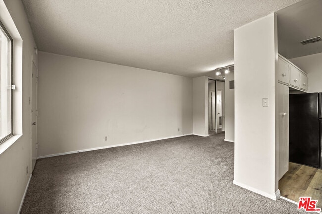 Photo - 1295 Federal Ave Unit 3
