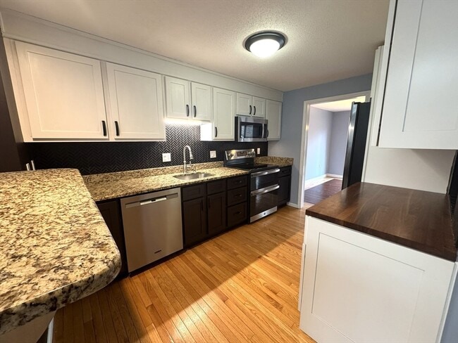 Photo - 49 Brickett Hill Cir Unit 49